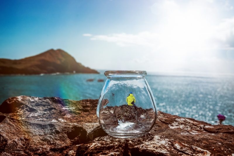 madeira-bottles-cliff-nachher1